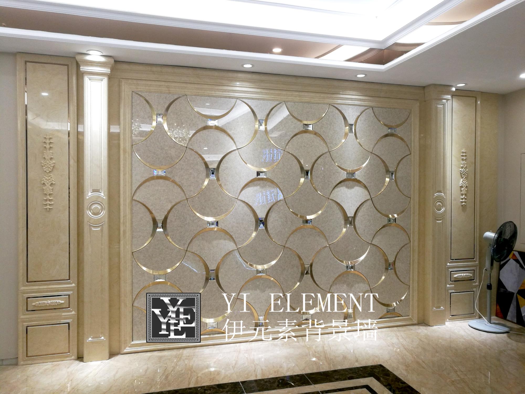 護墻板E18+羅馬柱E24